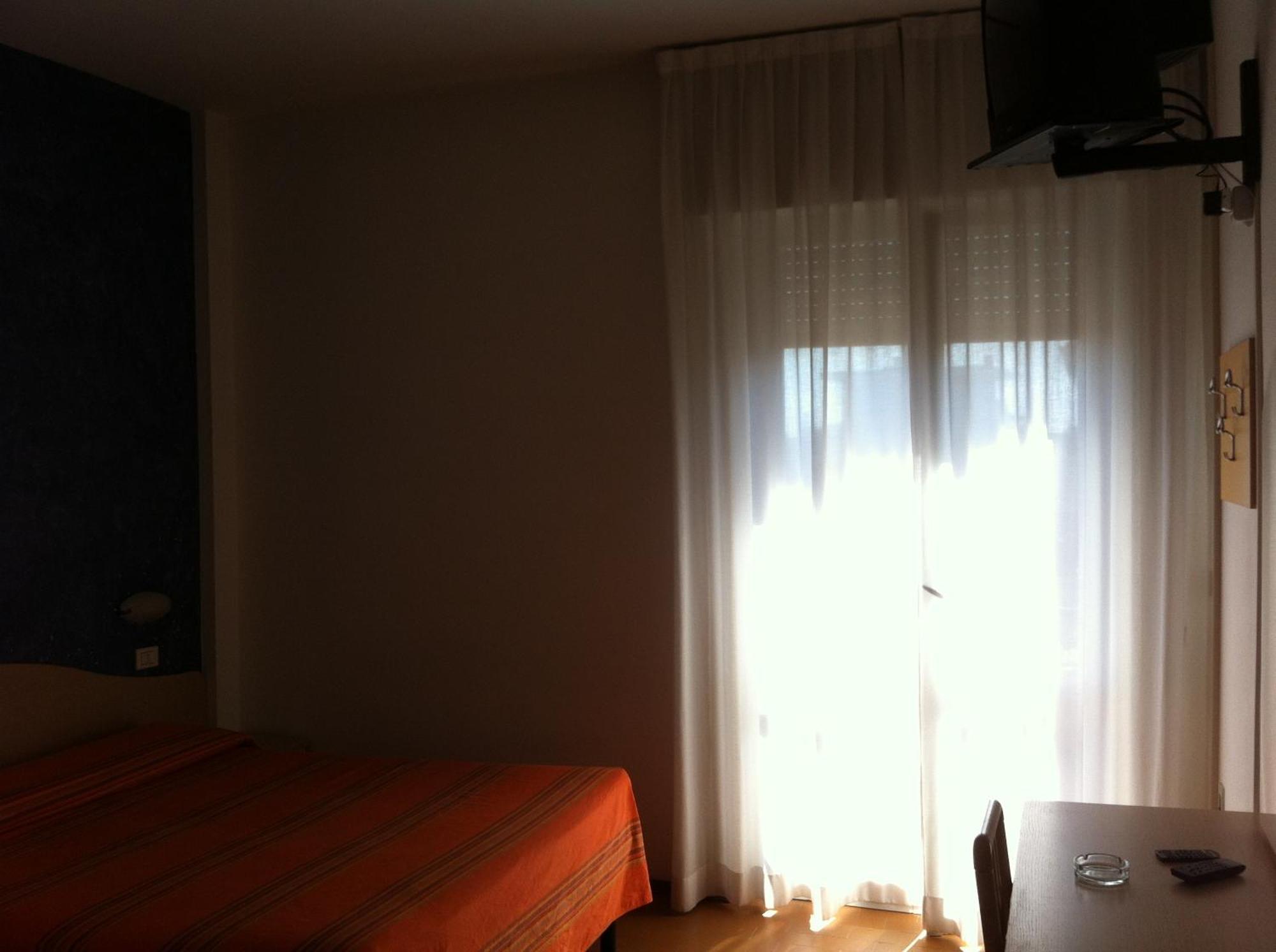 Hotel Viking Ρίμινι Εξωτερικό φωτογραφία