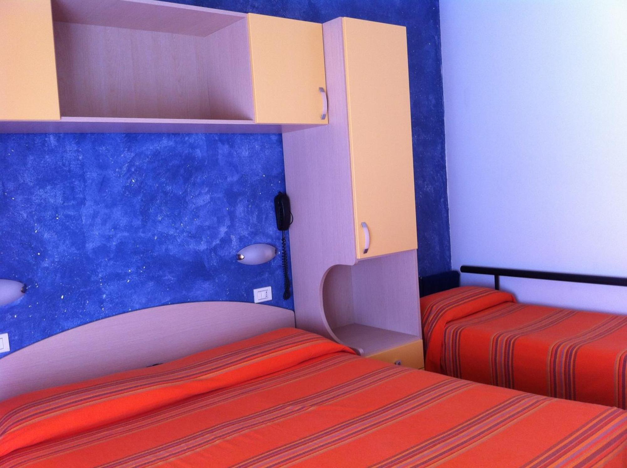 Hotel Viking Ρίμινι Εξωτερικό φωτογραφία