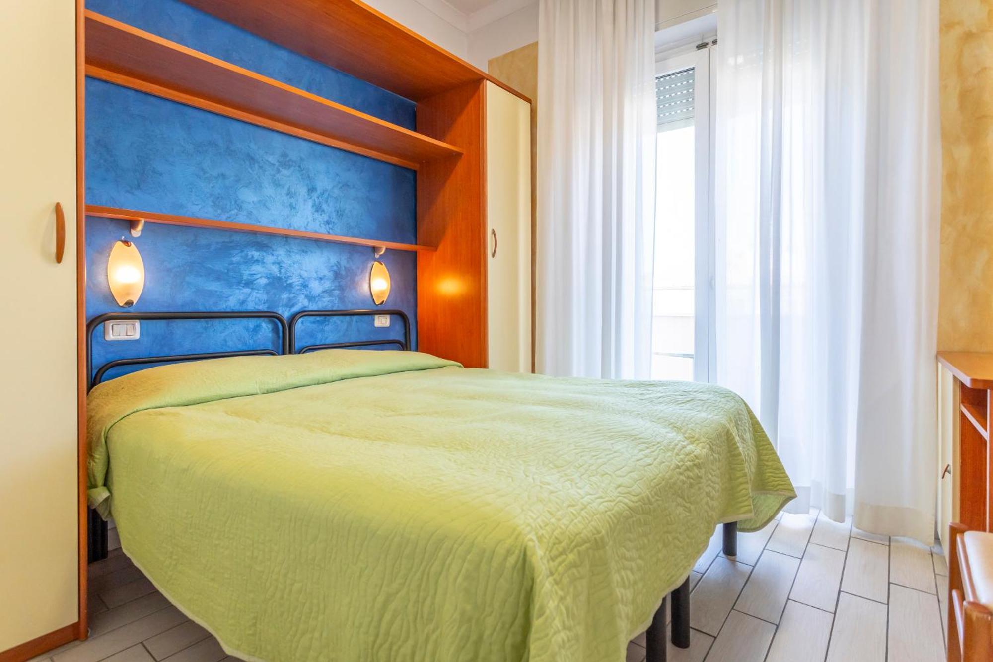 Hotel Viking Ρίμινι Εξωτερικό φωτογραφία