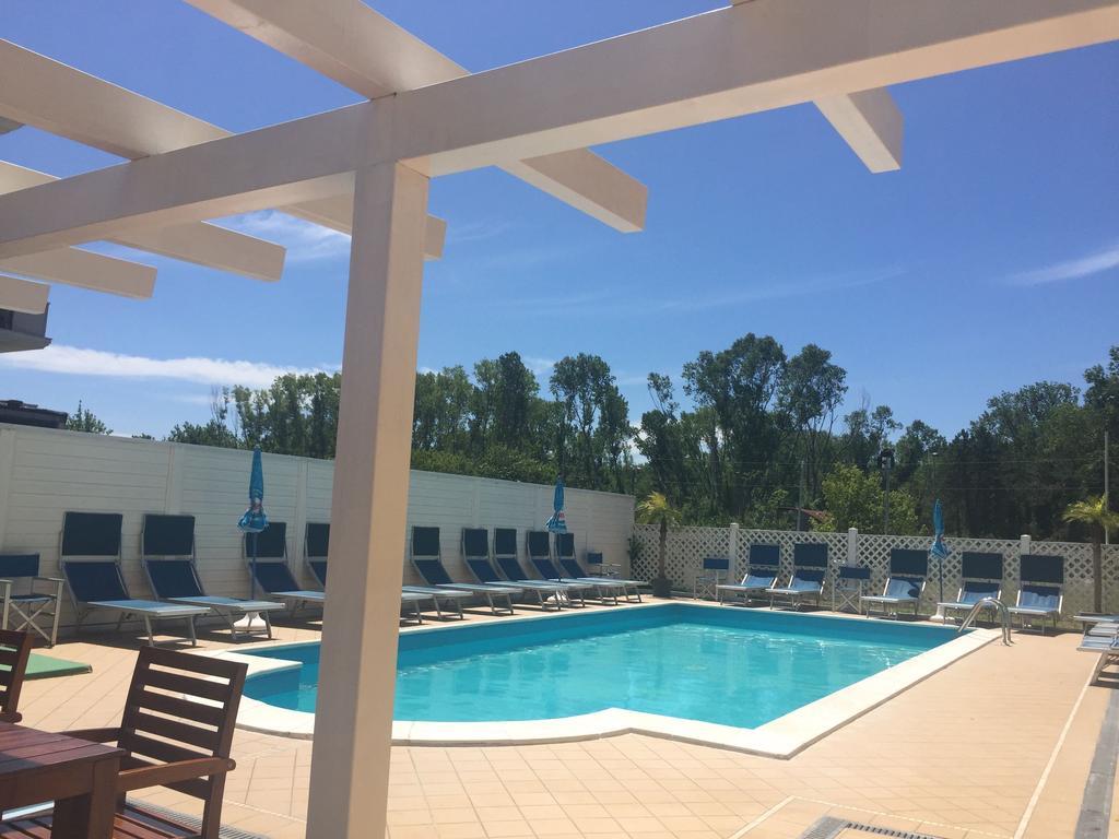 Hotel Viking Ρίμινι Εξωτερικό φωτογραφία