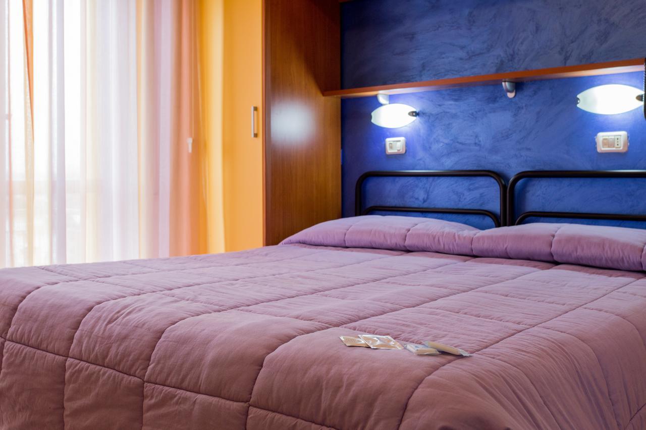 Hotel Viking Ρίμινι Εξωτερικό φωτογραφία