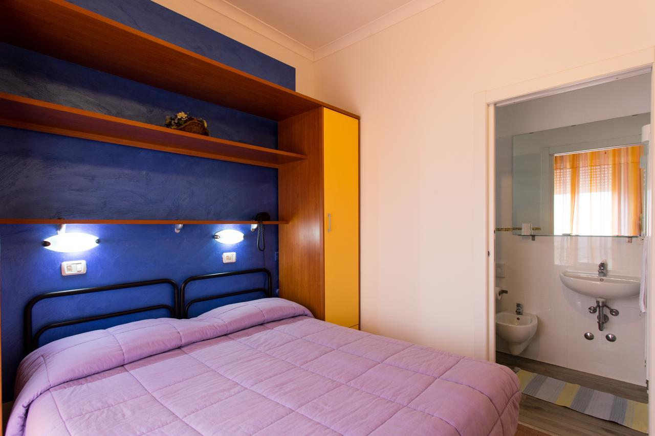 Hotel Viking Ρίμινι Εξωτερικό φωτογραφία
